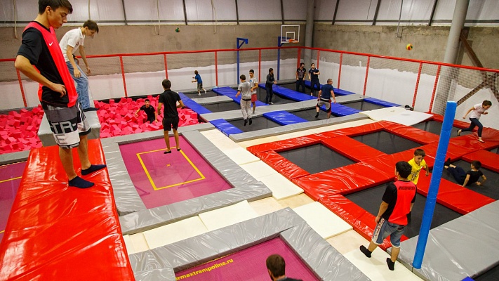 Прыжки в батутном центре в Ростове-на-Дону. Сервис Ultra Подарки. Купить подарочный сертификат на батутный центр. Подарите прыжки на батуте для детей и взрослых в Ростове-на-Дону. Сервис UltraPodarki.ru 8 800 505 95 30. Батутный центр Ростов-на-Дону, батутный центр, прыжки на батуте Ростов-на-Дону, купить батут Ростов-на-Дону, батут, батут Ростов-на-Дону