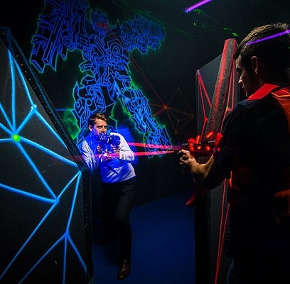 Игра в лазертаг в Ростове-на-Дону. Сервис Ultra Подарки. Купить лазертаг в городе Ростов-на-Донуf. Попробуйте лазерный пейнтбол в лазертаг клубе. Цены на лазертаг. Сервис: UltraPodarki.ru 8 800 505 95 30. Лазертаг в Ростове-на-Дону, купить лазертаг Ростов-на-Дону, лазертаг, купить лазертаг, лазерный пейнтбол Ростов-на-Дону, лазертаг для детей Ростов-на-Дону, лазертаг клуб, лазертаг клуб Ростов-на-Дону