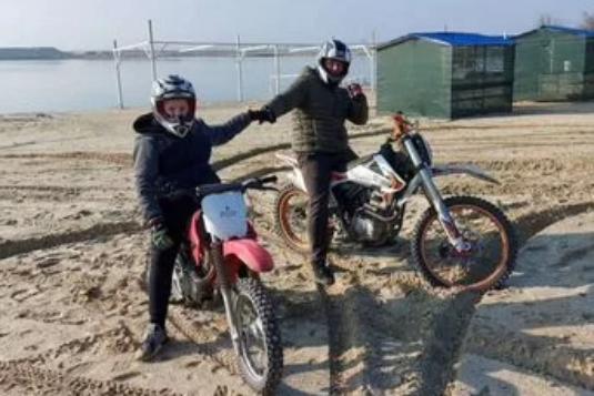 Катание на мотоцикле в Ростове-на-Дону. ULTRA ПОДАРКИ. Купить катание на мотоцикле в Ростове-на-Дону. Попробовав езду на мотоциклах, вы получите порцию адреналина и невероятные эмоции. Сервис: UltraPodarki.ru 8 800 505 95 30.. Катание на мотоцикле в Ростове-на-Дону, прокат мотоциклов Ростов-на-Дону, катание на мотоциклах, прокат мотоцикла, езда на мотоцикле Ростов-на-Дону, езда на мотоцикле, мотопрогулка Ростов-на-Дону, мотопрогулка