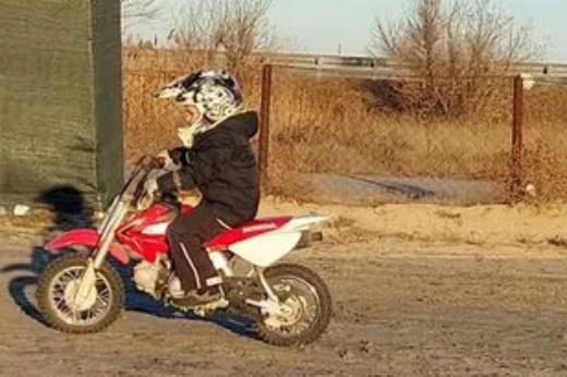 Катание на мотоцикле в Ростове-на-Дону. ULTRA ПОДАРКИ. Купить катание на мотоцикле в Ростове-на-Дону. Попробовав езду на мотоциклах, вы получите порцию адреналина и невероятные эмоции. Сервис: UltraPodarki.ru 8 800 505 95 30.. Катание на мотоцикле в Ростове-на-Дону, прокат мотоциклов Ростов-на-Дону, катание на мотоциклах, прокат мотоцикла, езда на мотоцикле Ростов-на-Дону, езда на мотоцикле, мотопрогулка Ростов-на-Дону, мотопрогулка