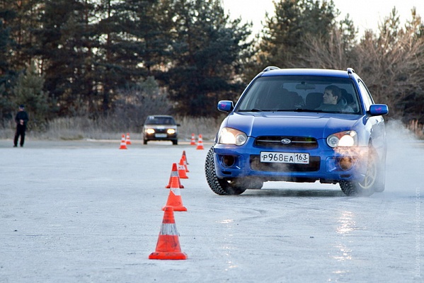 Контраварийное вождение в Ростове-на-Дону. Ultra Подарки. Купить уроки контраварийного вождения в Ростове-на-Дону. Научитесь водить машину в любых условиях! Сервис UltraPodarki.ru 8 800 505 95 30. Контраварийное вождение Ростов-на-Дону, контраварийное вождение, экстремальное вождение Ростов-на-Дону, экстремальное вождение, обучение вождению Ростов-на-Дону, обучение вождению, вождение Ростов-на-Дону, вождение,  курс вождения Ростов-на-Дону, курс вождения, курсы экстремальное вождения Ростов-на-Дону, курсы экстремального вождения, обучение в автошколе Ростов-на-Дону, обучение в автошколе