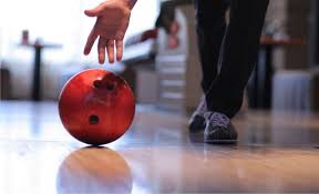 Игра в боулинг в Ростове-на-Дону.Ultra Подарки. Игра в боулинг в Ростове-на-Дону. Сервис: UltraPodarki.ru 8 800 505 95 30. Игра в боулинг, игра в боулинг Ростов-на-Дону, боулинг Ростов-на-Дону, купить боулинг Ростов-на-Дону, играть в боулинг, играть в боулинг Ростов-на-Дону