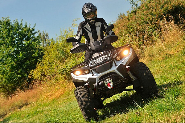 Катание на квадроциклах в Ростове-на-Дону. Подарочные сертификаты Ultra Подарки. Подарочный сертификат на катание на квадроциклах в Ростове-на-Дону. Закажите прокат квадроциклов и наслаждайтесь активным отдыхом с друзьями. Выбирайте живописные маршруты для езды на квадроциклах. Сервис UltraPodarki.ru 8 800 505 95 30. Катание на квадроциклах, катание на квадроциклах Ростов-на-Дону, прокат квадроциклов, прокат квадроциклов Ростов-на-Дону, езда на квадроцикле, езда на квадроцикле Ростов-на-Дону, катание на квадроциклах зимой, сертификат на катание на квадроциклах, сертификат квадроциклы, сертификат квадроциклы Ростов-на-Дону
