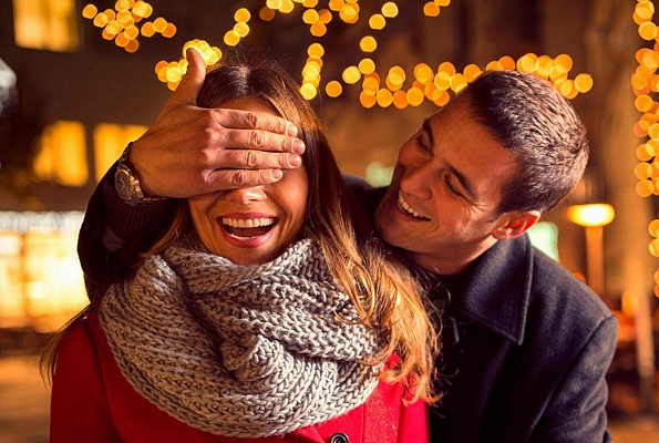 Романтическое свидание на крыше в Ростове-на-Дону. Ultra Подарки. Купить романтическое свидание на крыше в Ростове-на-Дону. Подарите самым близким незабываемые моменты и почувствуйте друг друга ещё ближе. Сервис UltraPodarki.ru 8 800 505 95 30. Романтическое свидание на крышев Ростове-на-Дону, свидание на крышев Ростове-на-Дону, свидание, сертификат на свидание на крыше, сертификат на свидание в Ростове-на-Дону, купить свидание на крыше, купить свидание Ростов-на-Дону