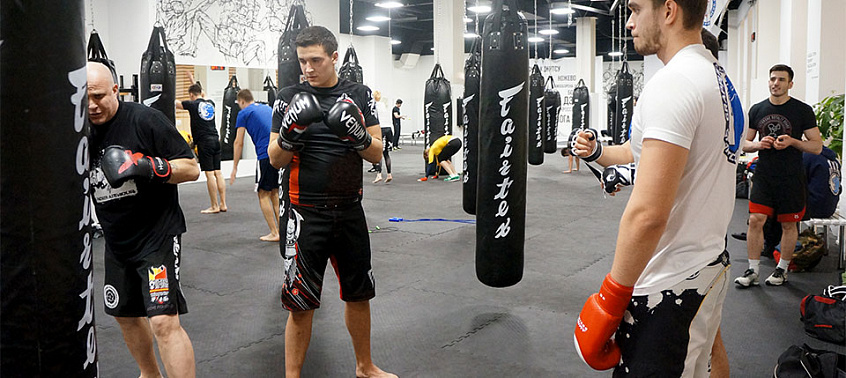 Смешанные единоборства в Ростове-на-Дону. Сервис Ultra Подарки. Купить подарочный сертификат на смешанные единоборства в Ростове-на-Дону. Опытные инструкторы обучат вас ММА. Сервис UltraPodarki.ru 8 800 505 95 30. Смешанные единоборства, бои без правил, ММА, смешанные единоборства в Ростове-на-Дону, UFC, смешанные боевые искусства, бои без правил Ростов-на-Дону, UFC Ростов-на-Дону, смешанные боевые искусства Ростов-на-Дону, ММА Ростов-на-Дону, занятия ММА Ростов-на-Дону
