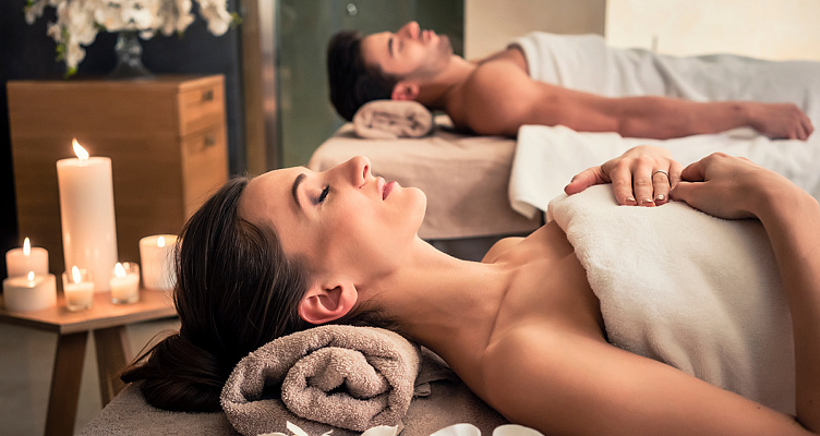 Романтическое свидание в СПА в Ростове-на-Дону. Ultra Подарки. Купить романтическое свидание в СПА в Ростове-на-Дону. Подарите самым близким незабываемые моменты и признайтесь в искренних чувствах. Сервис UltraPodarki.ru 8-800-505-95-30. Романтическое свидание в СПА в Ростове-на-Дону, свидание в Ростове-на-Дону, свидание в СПА, сертификат на свидание в СПА, сертификат на свидание в Ростове-на-Дону, купить свидание, купить свидание Ростов-на-Дону, первое свидание, девушка свидание, СПА, романтическое СПА, романтический вечер, романтические любимому