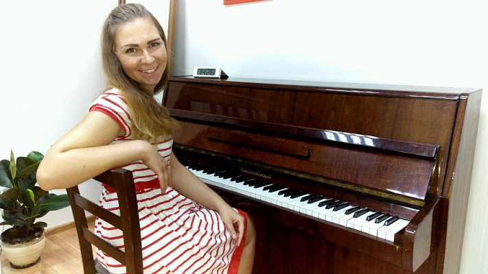 Игра на фортепиано в Ростове-на-Дону. Ultra Подарки. Купить занятия по игре на фортепиано в Ростове-на-Дону. Занятия на фортепиано развивают слух и улучшают работу мозга. Сервис UltraPodarki.ru 8 (800) 505 95 30. Фортепиано Ростов-на-Дону, фортепиано, игра на фортепиано Ростов-на-Дону, игра на фортепиано, обучение фортепиано Ростов-на-Дону, обучение фортепиано, занятия на фортепиано Ростов-на-Дону, занятия на фортепиано
