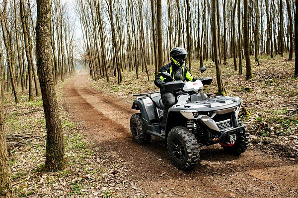 Катание на квадроциклах в Ростове-на-Дону. Подарочные сертификаты Ultra Подарки. Подарочный сертификат на катание на квадроциклах в Ростове-на-Дону. Закажите прокат квадроциклов и наслаждайтесь активным отдыхом с друзьями. Выбирайте живописные маршруты для езды на квадроциклах. Сервис UltraPodarki.ru 8 800 505 95 30. Катание на квадроциклах, катание на квадроциклах Ростов-на-Дону, прокат квадроциклов, прокат квадроциклов Ростов-на-Дону, езда на квадроцикле, езда на квадроцикле Ростов-на-Дону, катание на квадроциклах зимой, сертификат на катание на квадроциклах, сертификат квадроциклы, сертификат квадроциклы Ростов-на-Дону
