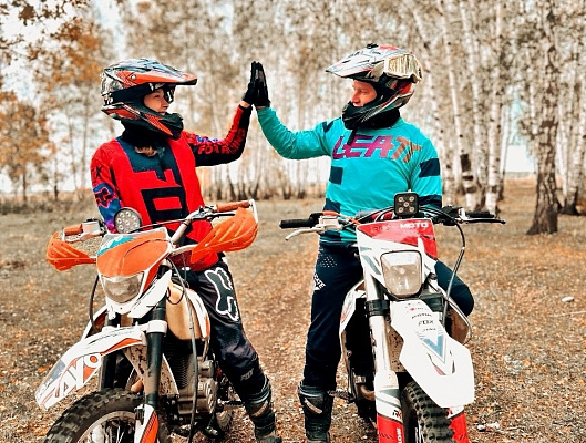 Катание на мотоцикле в Ростове-на-Дону. ULTRA ПОДАРКИ. Купить катание на мотоцикле в Ростове-на-Дону. Попробовав езду на мотоциклах, вы получите порцию адреналина и невероятные эмоции. Сервис: UltraPodarki.ru 8 800 505 95 30.. Катание на мотоцикле в Ростове-на-Дону, прокат мотоциклов Ростов-на-Дону, катание на мотоциклах, прокат мотоцикла, езда на мотоцикле Ростов-на-Дону, езда на мотоцикле, мотопрогулка Ростов-на-Дону, мотопрогулка