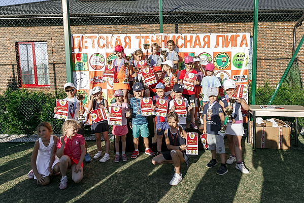 Занятия теннисом в Ростове-на-Дону. Ultra Подарки
. Купить занятия теннисом в Ростове-на-Дону. Теннис поможет укрепить здоровье и подарит море положительных эмоций. Сервис UltraPodarki.ru 8 (800) 505 95 30
. Тенниск Ростов-на-Дону, теннис, занятия теннисом Ростов-на-Дону, занятия теннисом, школа тенниса Ростов-на-Дону, школа тенниса, большой теннис Ростов-на-Дону, большой теннис, тренировки теннис Ростов-на-Дону, тренировки теннис, игра в теннис Ростов-на-Дону, игра в теннис
