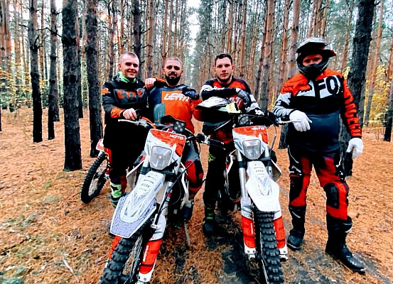 Катание на мотоцикле в Ростове-на-Дону. ULTRA ПОДАРКИ. Купить катание на мотоцикле в Ростове-на-Дону. Попробовав езду на мотоциклах, вы получите порцию адреналина и невероятные эмоции. Сервис: UltraPodarki.ru 8 800 505 95 30.. Катание на мотоцикле в Ростове-на-Дону, прокат мотоциклов Ростов-на-Дону, катание на мотоциклах, прокат мотоцикла, езда на мотоцикле Ростов-на-Дону, езда на мотоцикле, мотопрогулка Ростов-на-Дону, мотопрогулка