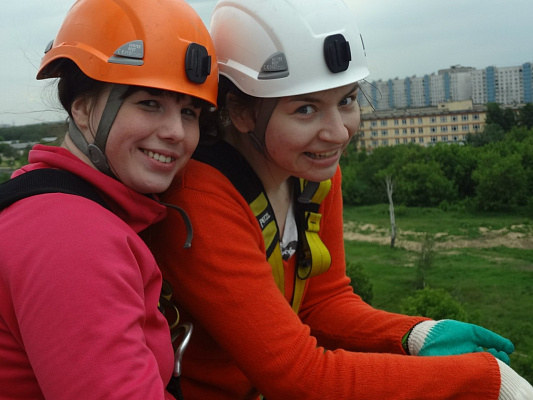 Роупджампинг - прыжки с верёвкой в Ростове-на-Дону. Подарочные сертификаты Ultra Подарки. Роупджампинг в Ростове-на-Дону - Экстремальный оригинальный подарок или подарочный сертификат на Роупджампинг - прыжки с верёвкой. Сервис UltraPodarki.ru 8-800-505-95-30. роупджампинг Ростов-на-Дону, прыжок веревка Ростов-на-Дону, роупджампинг, прыжок веревка, прыжок с веревкой, Подарок, подарочный сертификат, экстрим, экстремальный подарок