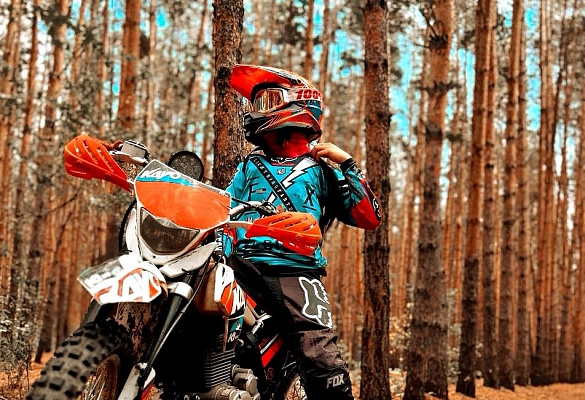 Катание на мотоцикле в Ростове-на-Дону. ULTRA ПОДАРКИ. Купить катание на мотоцикле в Ростове-на-Дону. Попробовав езду на мотоциклах, вы получите порцию адреналина и невероятные эмоции. Сервис: UltraPodarki.ru 8 800 505 95 30.. Катание на мотоцикле в Ростове-на-Дону, прокат мотоциклов Ростов-на-Дону, катание на мотоциклах, прокат мотоцикла, езда на мотоцикле Ростов-на-Дону, езда на мотоцикле, мотопрогулка Ростов-на-Дону, мотопрогулка